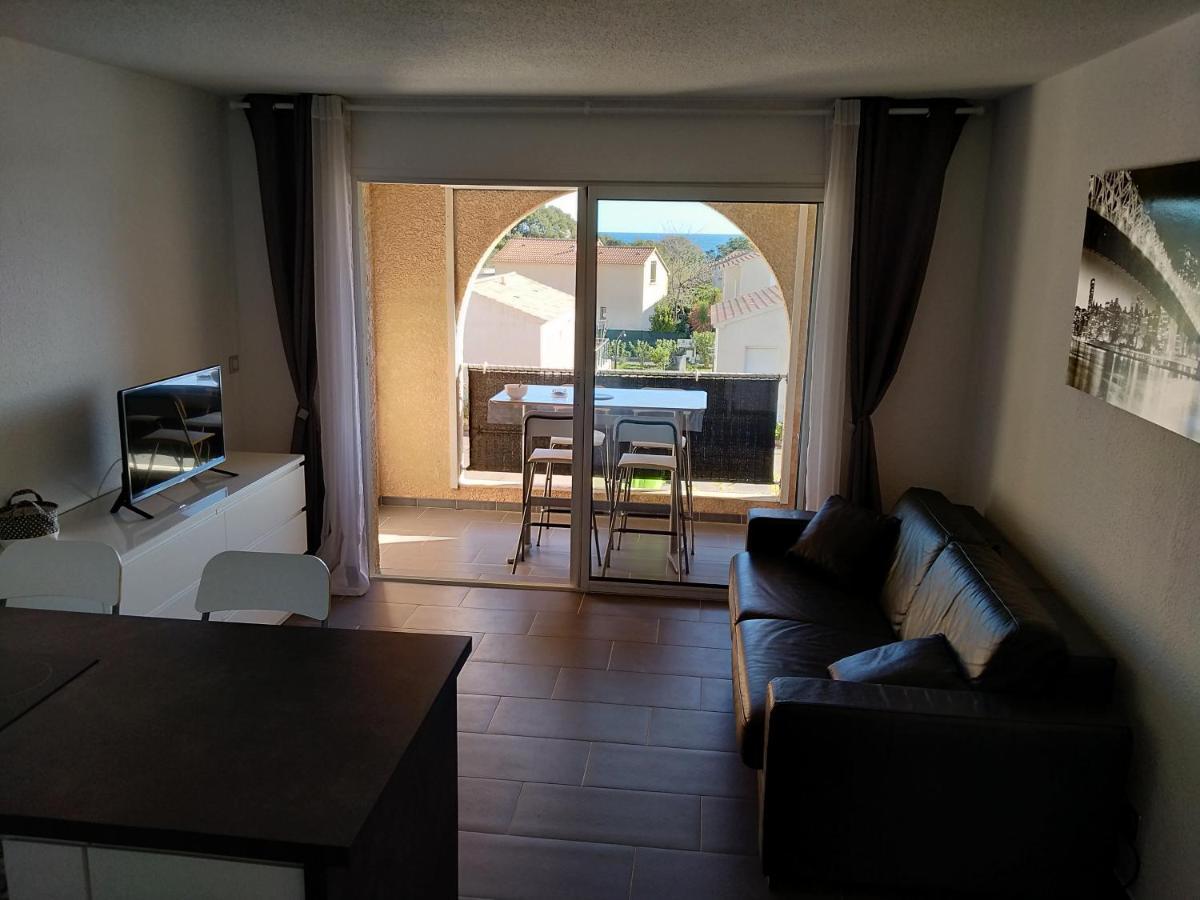 Studio A 100M De La Plage Et De La Piscine Червионе Экстерьер фото
